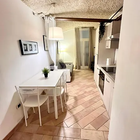 Rifugio Tranquillo In Costa Dei Magnoli - Ponte Vecchio Apartman *